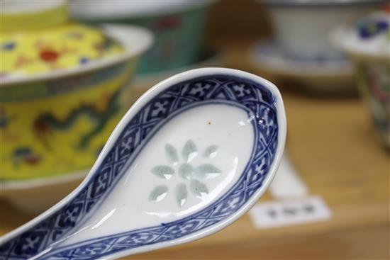 Five Chinese porcelain rice bowls, covers and stands, together with two spoons, second half 20th century, bowls 10.5cm diameter